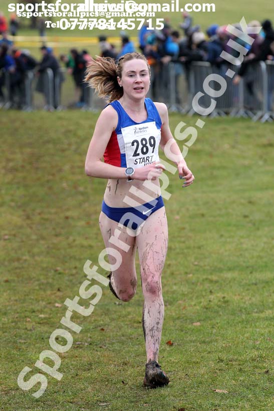 Senior womens Northern Cross Country Champs., Camp Hill Estate, Kirklington.  Photo: David T. Hewitson/Sports for All Pics